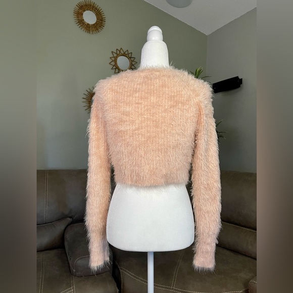 AS SEEN ON LEA MICHELLE Lover & Friends Blush Eyelash Crop Sweater Sz S - Picture 14 of 14